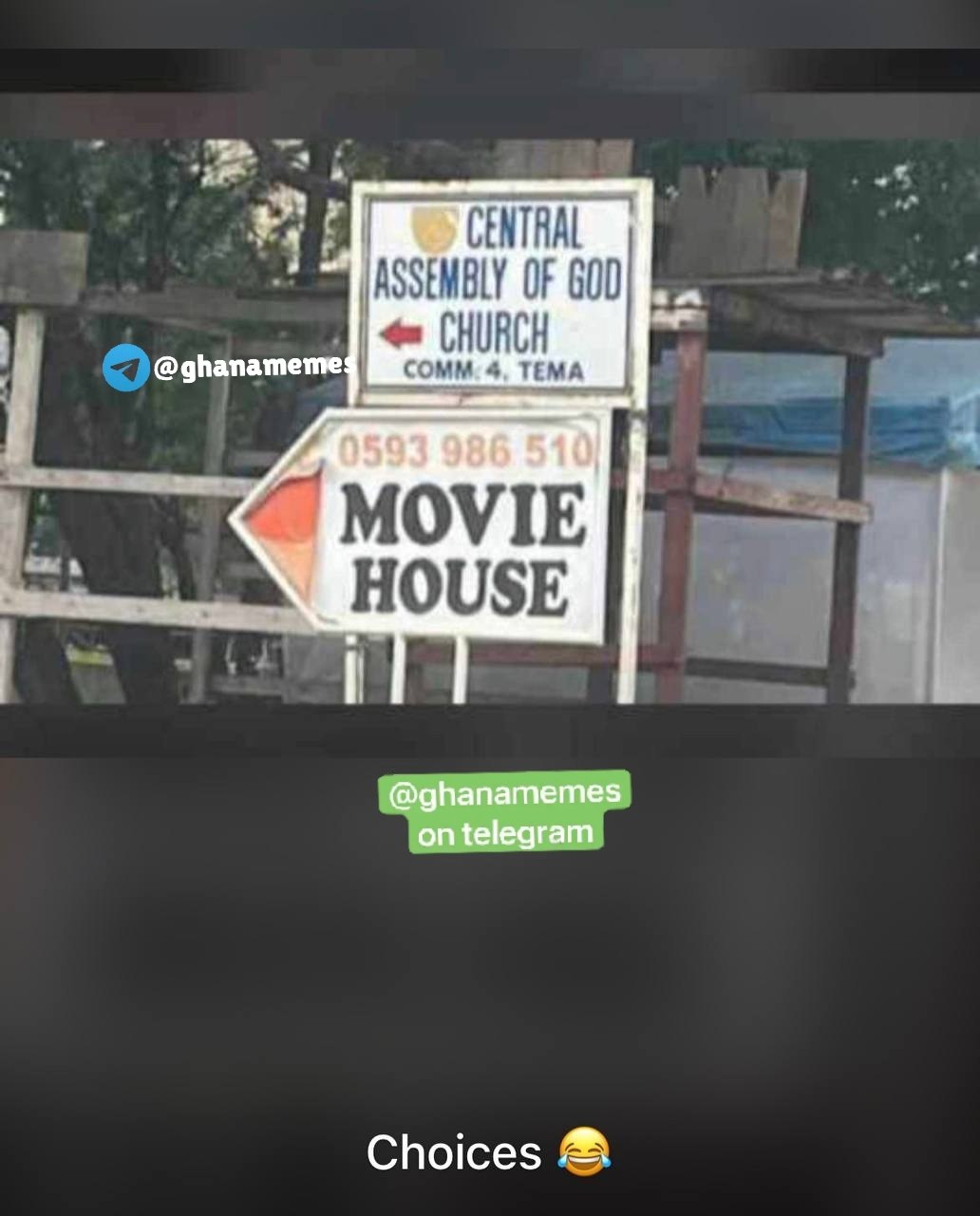 a sign that says, i love you 